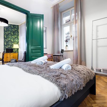 Tyzenhauz Apartments Lobzowska Street クラクフ エクステリア 写真
