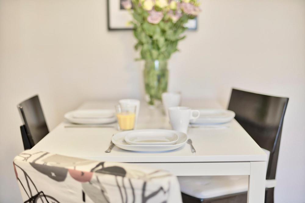 Tyzenhauz Apartments Lobzowska Street クラクフ エクステリア 写真